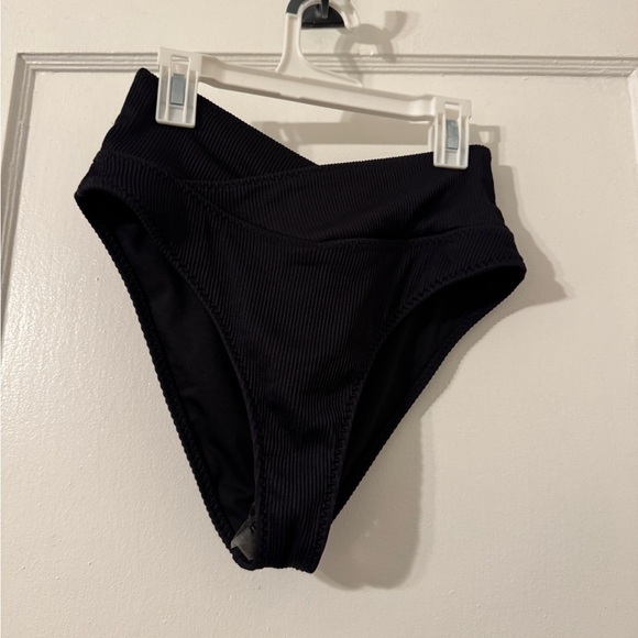 Fabletics High-Waisted Crossover Shaping Swim Bottom Sz small - Picture 5 of 8